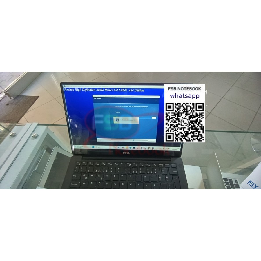 Dell XPS İ7 8.NESİL İŞLEMCİLİ DOKUNMATİK 3K EKRANLI2.EL LAPTOP 