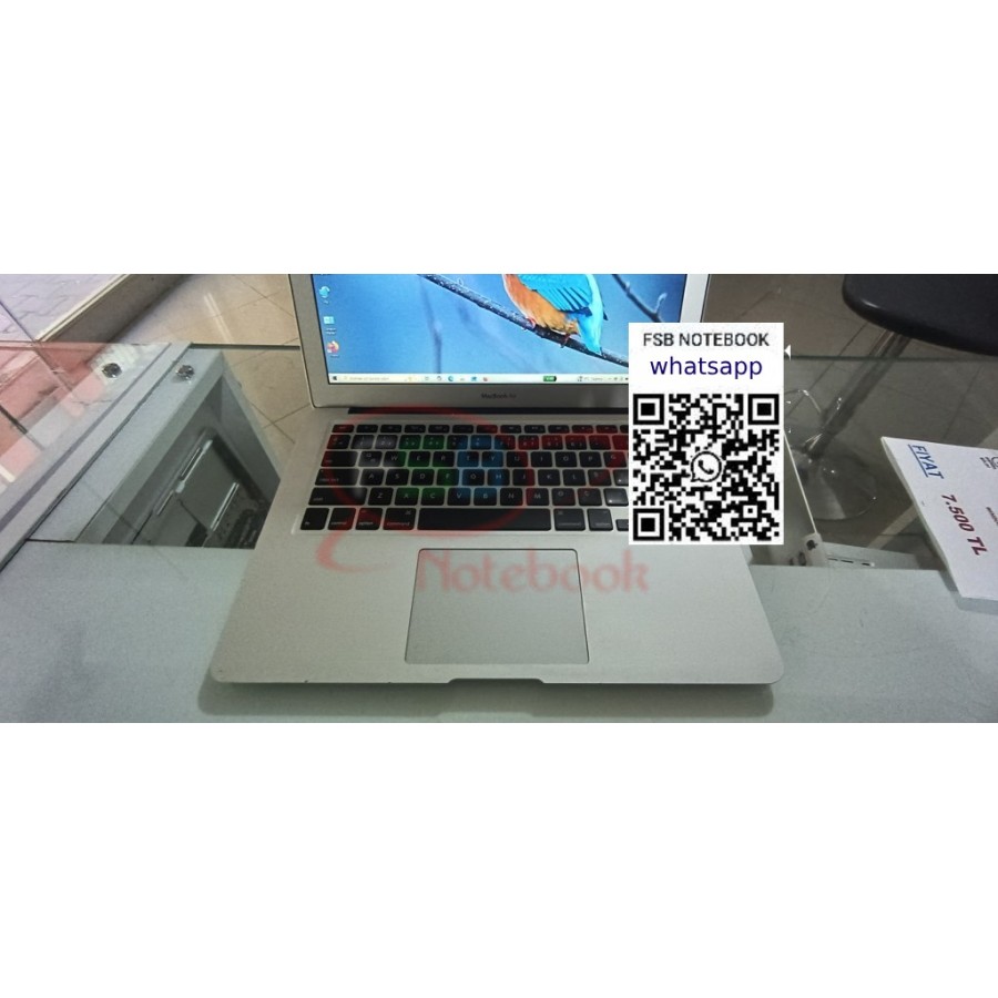 MacBook Air 13'' İ5 4 GB RAM 128 GB SSD  2.EL LAPTOP